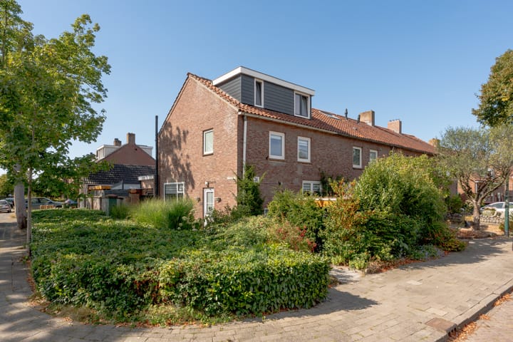 Grimhuijsenstraat 34 in Ulvenhout