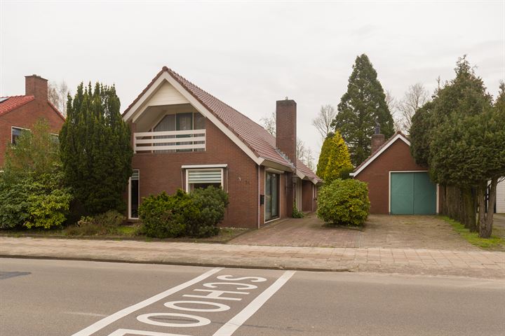 Grintweg 74 in Winschoten foto