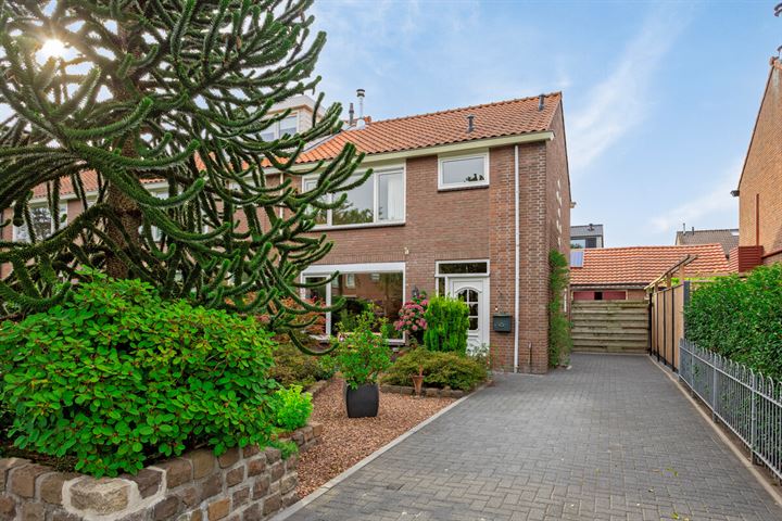 Groen van Prinstererlaan 7 in Zwolle foto