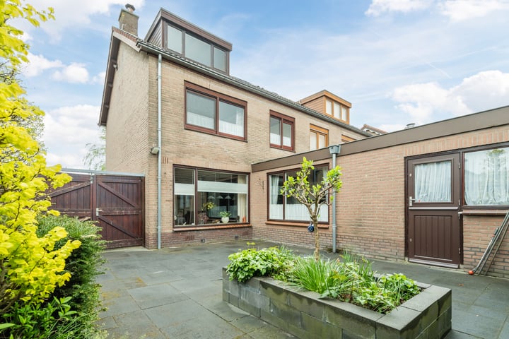Groen van Prinsterersingel 30 in Bunschoten-Spakenburg foto