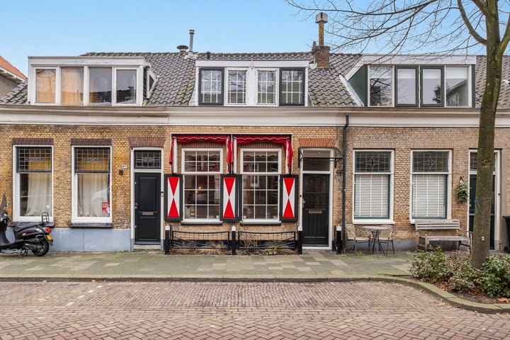 Groen van Prinstererstraat 99 in Vlaardingen foto