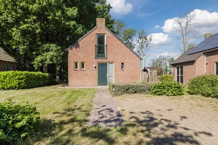 Groene Heuvels 185 in Ewijk foto