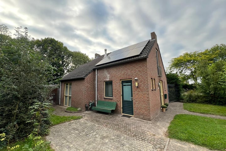 Groene Heuvels 211 in Ewijk foto