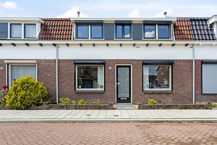 Groene kruisstraat 78 in Gennep foto