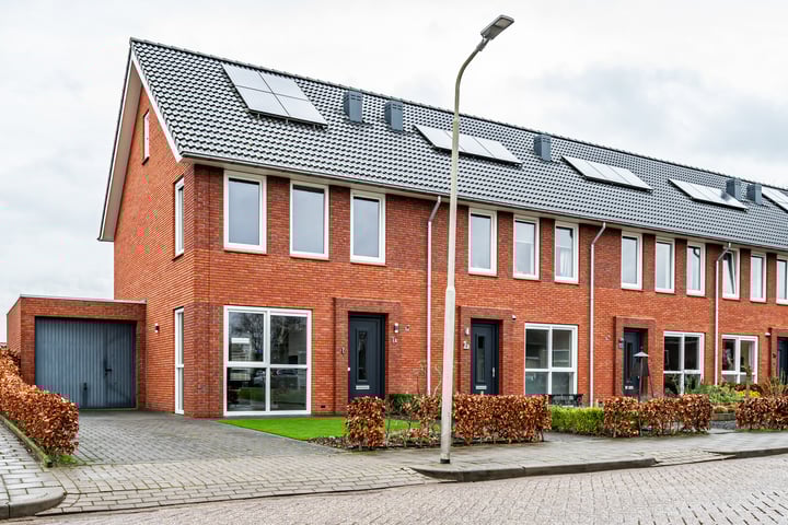 Groene Weg 1a in Ruinen foto