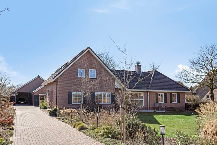 Groenedijk 7b in Tiel foto