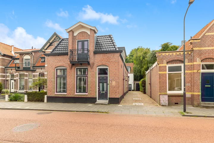Groenelaan 32 in Beverwijk