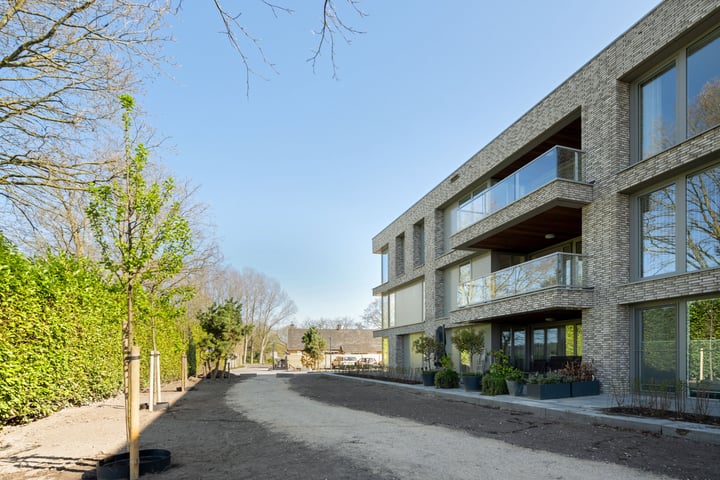 Groenkazerne 20 in Ulvenhout foto