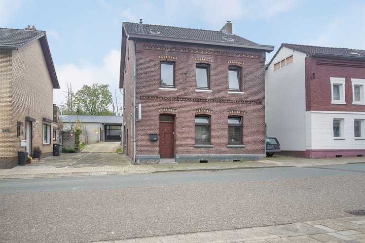 Groenstraat 198 in Landgraaf foto