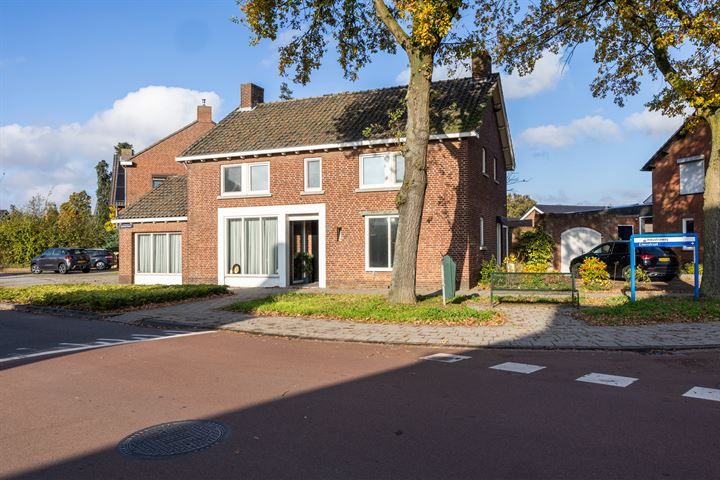 Groenstraat 30 in Linne foto