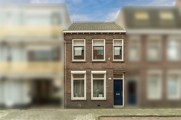 Groeseindstraat 102a in Tilburg foto