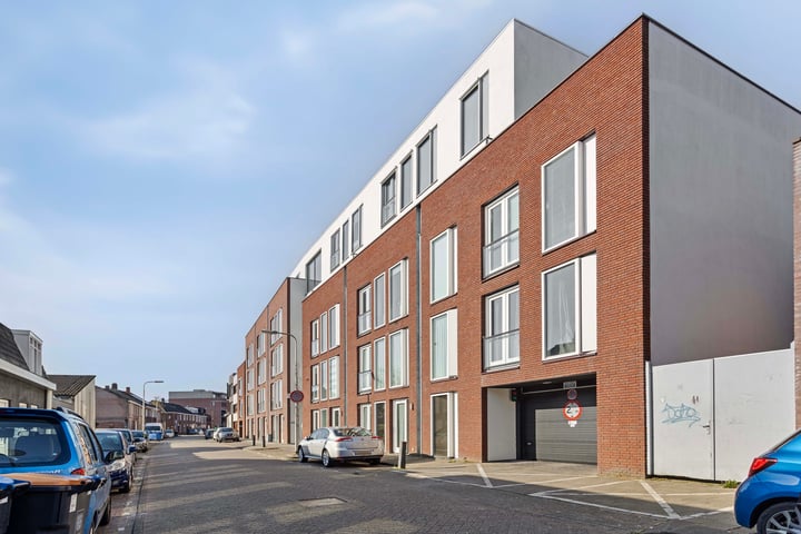 Groeseindstraat 27-01 in Tilburg foto