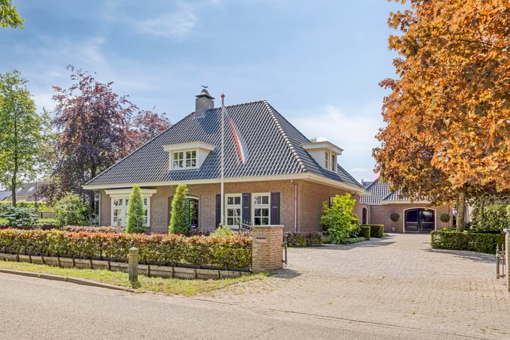 Groeskuilen 169 in Gemert foto