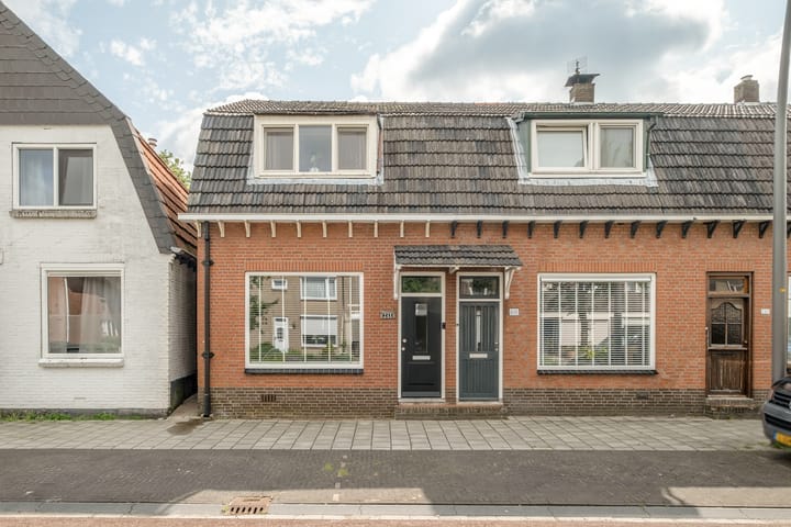 Gronausestraat 243 in Losser