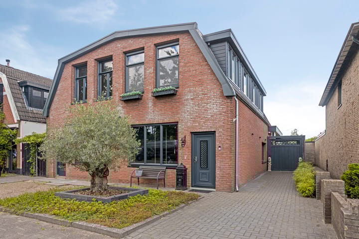 Gronausestraat 989 in Enschede