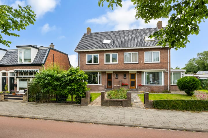 Groningerstraatweg 191 in Leeuwarden foto