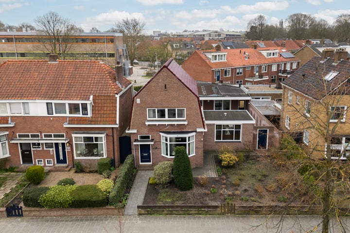 Groningerstraatweg 218 in Leeuwarden foto