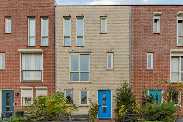 Groot-Brittanniëstraat 86 in Lent foto