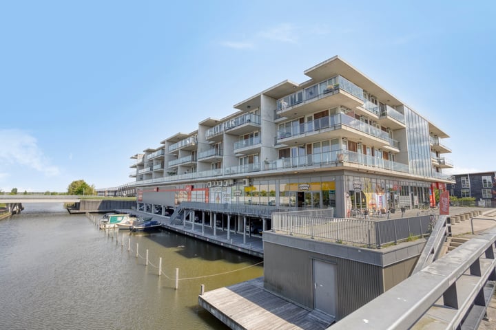 Grootzeil 154 in Almere foto
