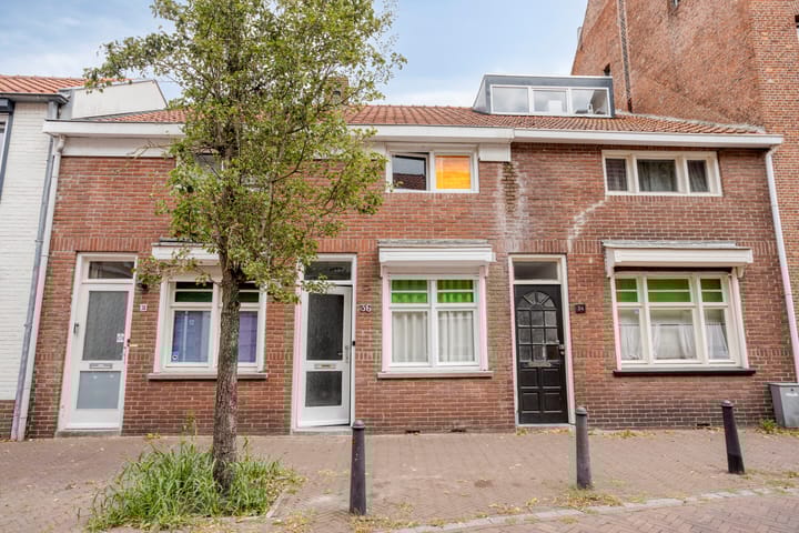 Grote Bagijnestraat 36 in Hulst