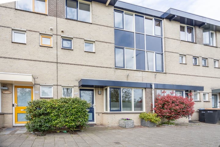 Grote Buitendijk 226 in Velserbroek foto