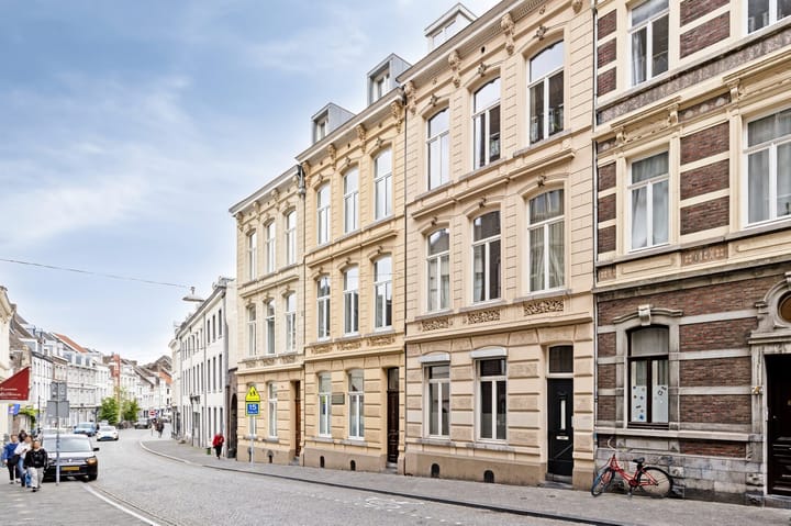 Grote Gracht 81C-02 in Maastricht foto