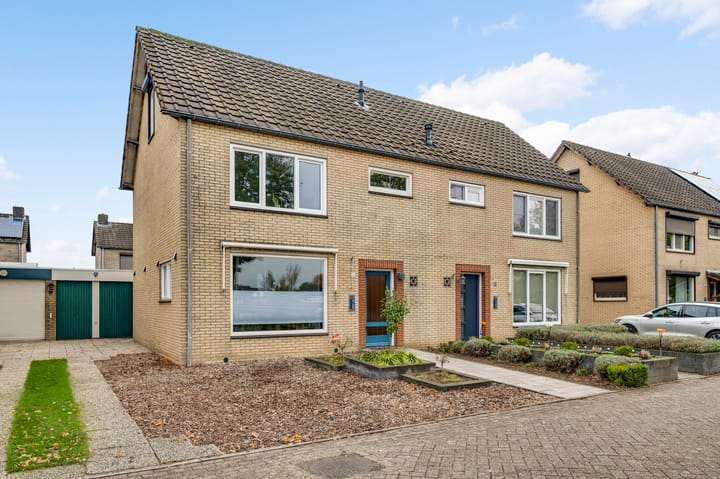 Grote Kampweg 30 in Haelen foto