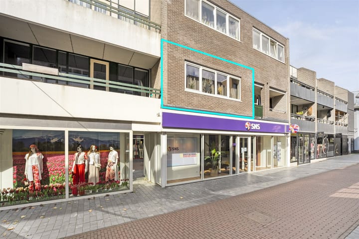 Grotestraat 18c in Raalte foto