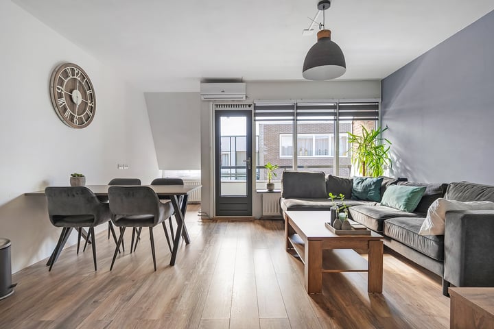 Grotestraat 23b in Raalte foto