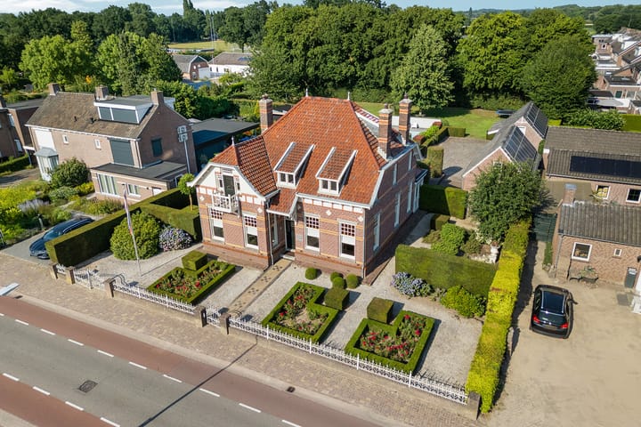 Grotestraat 24 in Sambeek