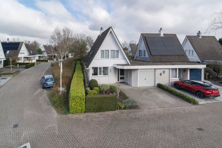 Gruttoberg 4 in Roosendaal foto