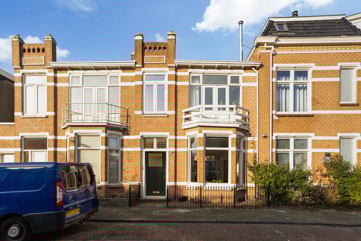 Gysbert Japicxstraat 55 in Leeuwarden foto