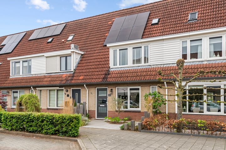 H.J. Ganzemanstraat 13 in Meteren foto