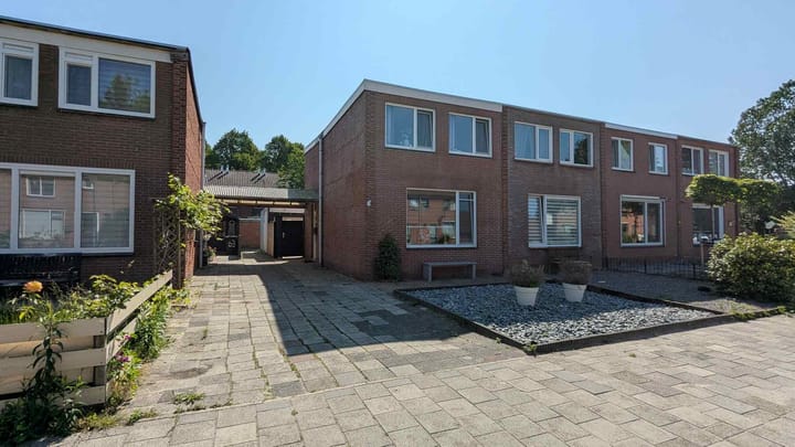 H.J. Topstraat 65 in Veendam