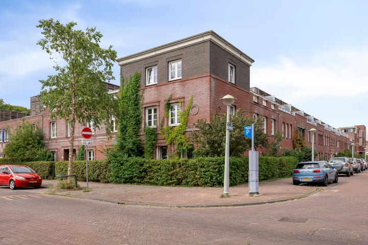 H.M. Kraaijvangerstraat 41 in Amsterdam foto