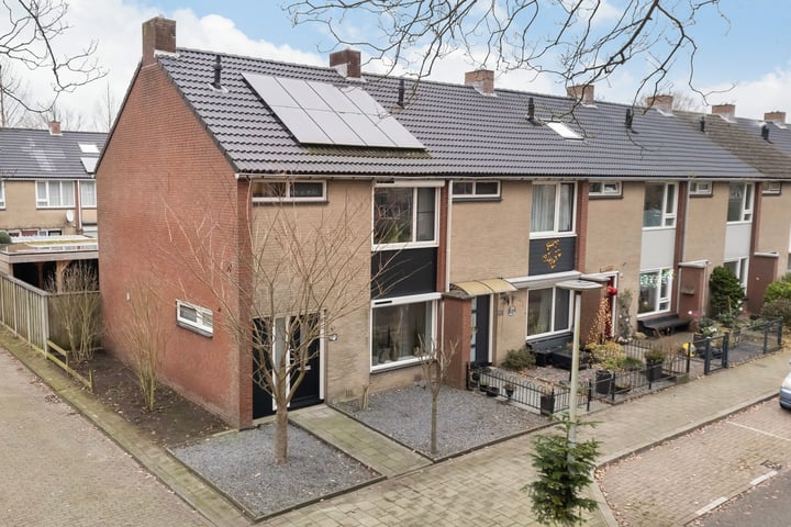 H. Marsmanstraat 32 in Hengelo foto