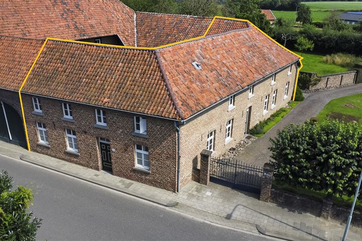 Haagstraat 12 in Merkelbeek foto