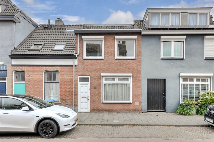 Haagweg 90 in Breda foto