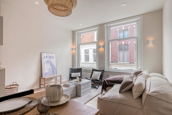 Haarlemmerstraat 144A in Leiden foto