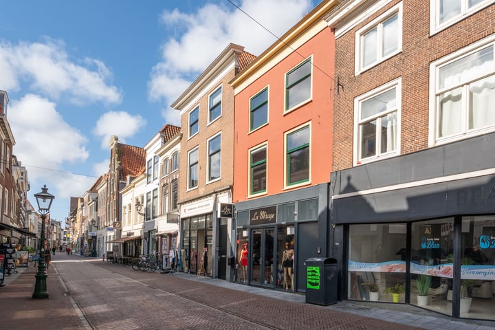 Haarlemmerstraat 186B in Leiden foto
