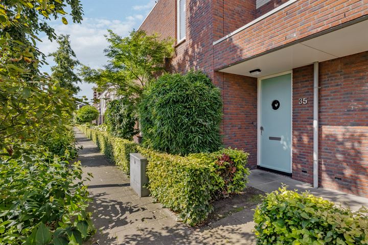 Haas 35 in Veldhoven foto