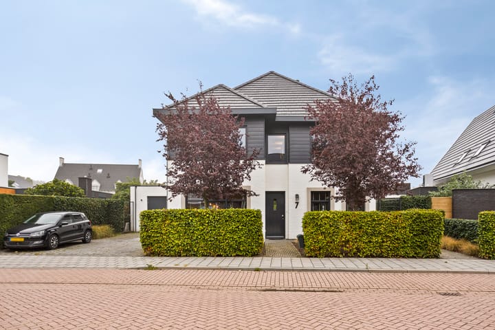 Hageheld 7 in Someren foto