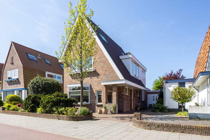 Hagelingerweg 297 in Santpoort-Noord foto