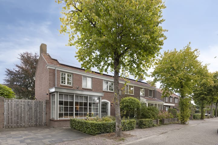 Hagelkruisweg 16 in Aarle-Rixtel
