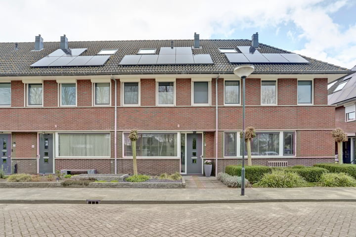 Halifaxstraat 7 in Hank foto