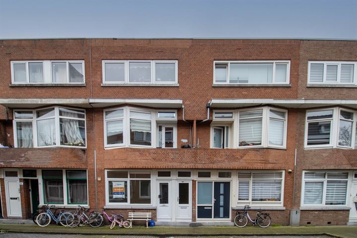 Halleystraat 12A in Schiedam foto