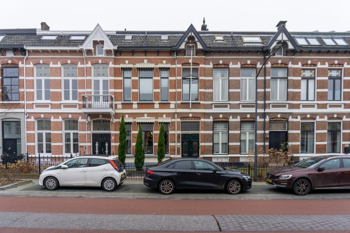 Halsterseweg 312 in Bergen op Zoom foto