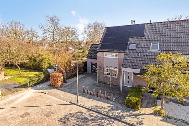 Halve Maanstraat 28 in Oostkapelle foto