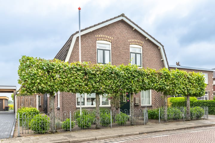 Hammerweg 24 in Vriezenveen foto