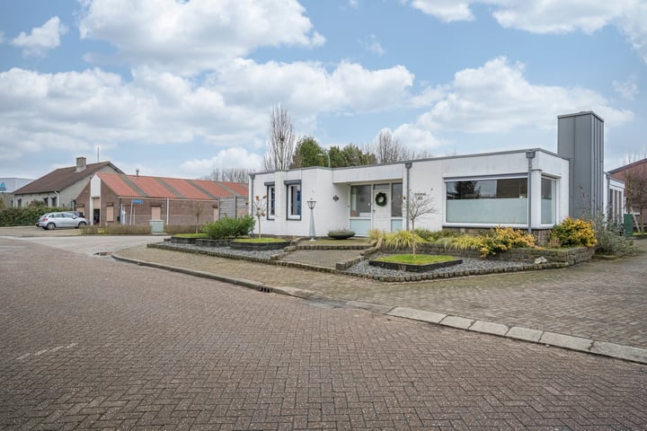 Handelsweg 22 in Susteren foto